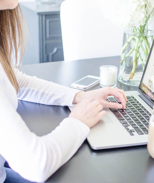 Learn how to start and grow a blog into a successful business | A Burst of Beautiful