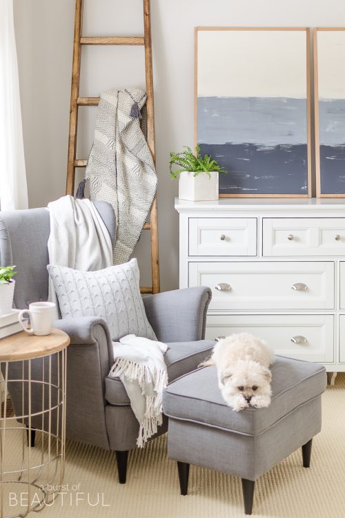 Simple DIY Angled Blanket Ladder | Tutorial