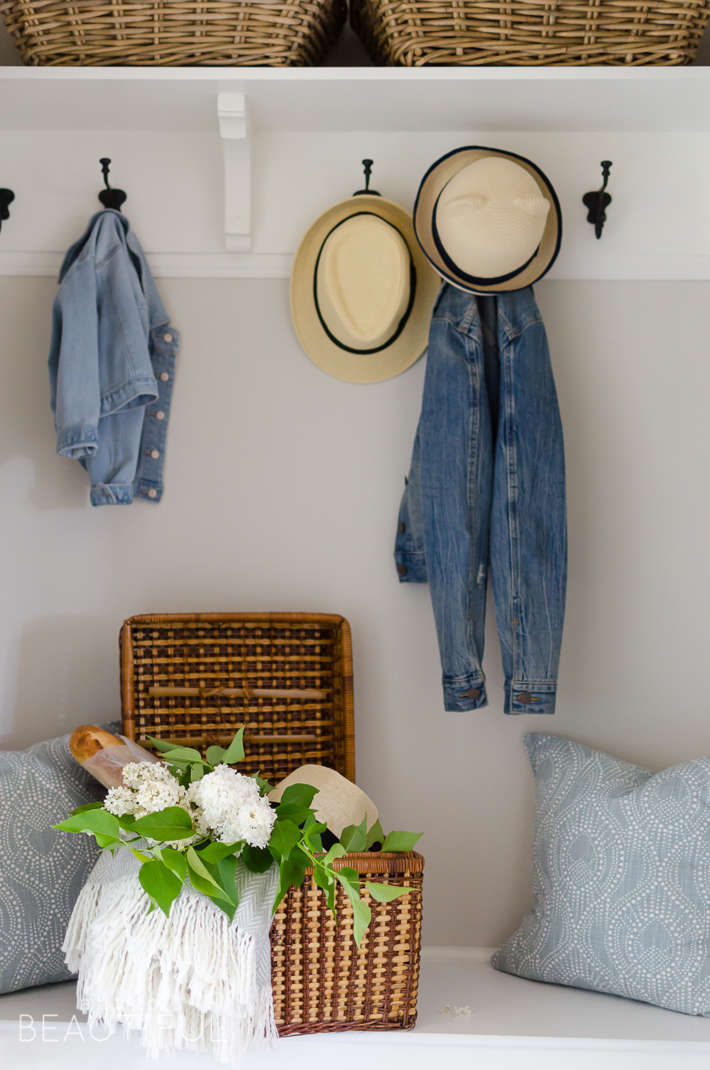Summer Home Tour | Easy Summer Entryway