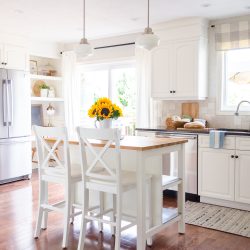 Take a tour of this modern farmhouse kitchen and mudroom featuring subtle fall touches.