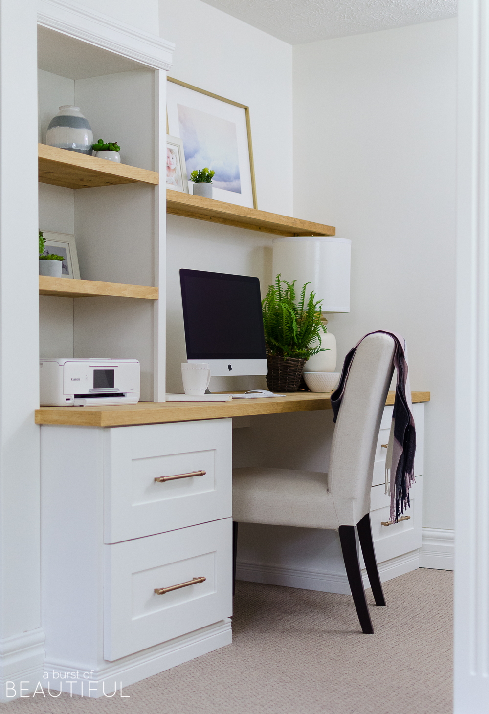 Nook Desk & At-Home Office Nook Ideas