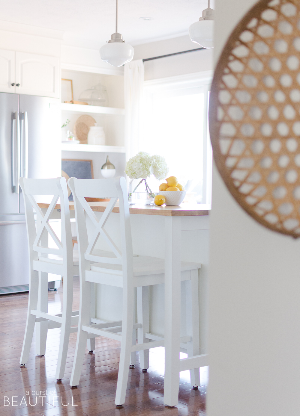 A few subtle changes are all you need to welcome the spring season into your home. Join us on our spring home tour, along with 25 other bloggers to find inspiration and spring decor ideas.