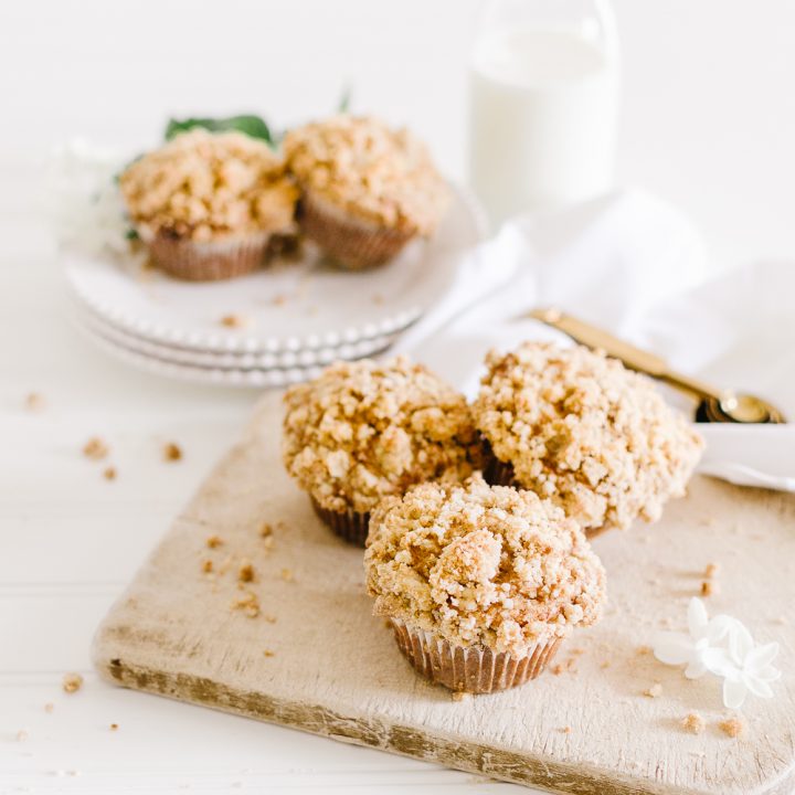The Best Homemade Apple Crumble Muffins