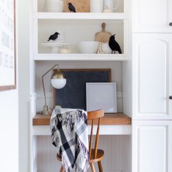 Mini white pumpkins and black crows are a simple way to add a touch of Halloween to your home. Get inspired and celebrate Halloween with 25+ easy decorating ideas. 