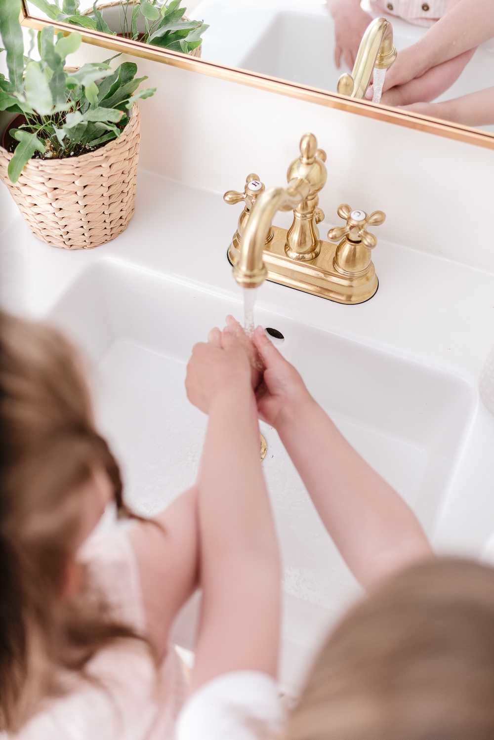 Affordable Brass Sink Faucets for Bathrooms Nick Alicia