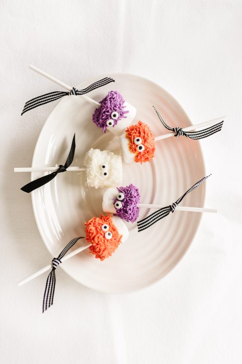 Halloween Monster Marshmallow Pops