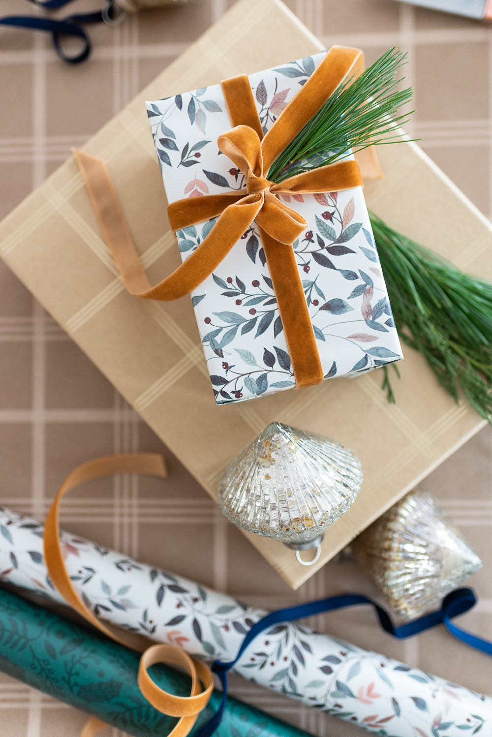 These Gift Wrapping Essentials from  Make Holidays Less