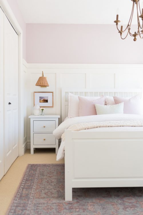 Equestrian-Inspired Girl’s Bedroom in Shades of Purple and Pink