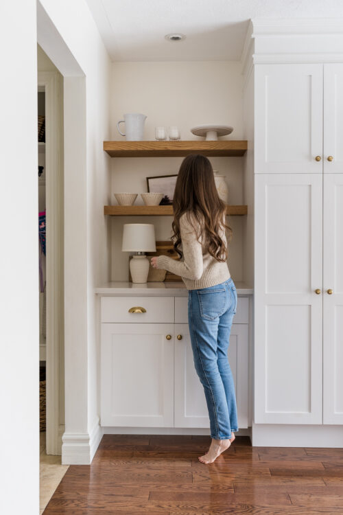 How to Frame Art Using Vintage Picture Frames