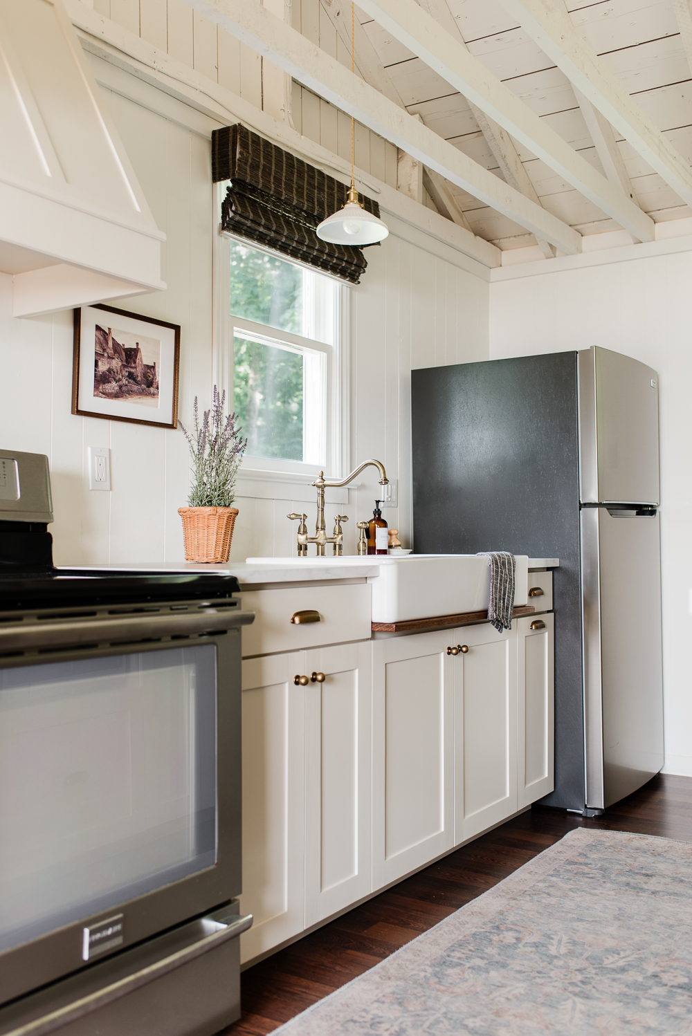 Neutral Cottage Kitchen Remodel