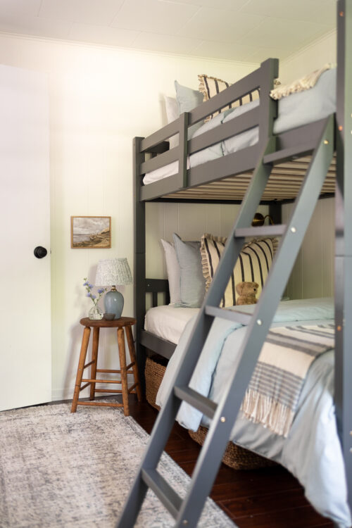 The Cottage Remodel – A Sweet Cottage Bunk Room